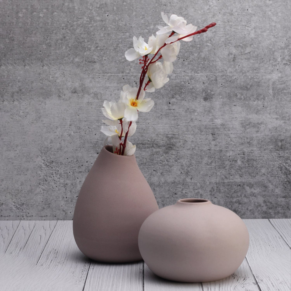Bodhi House Ceramic Handcrafted Modern Minimalist Aesthetic Flower Vase for Home Dcor and Gifting Vases Set of 3 Pcs | Matte Finish | Decorative Flower Vase for Living Room - Set of 1 | Grey Bodhi House