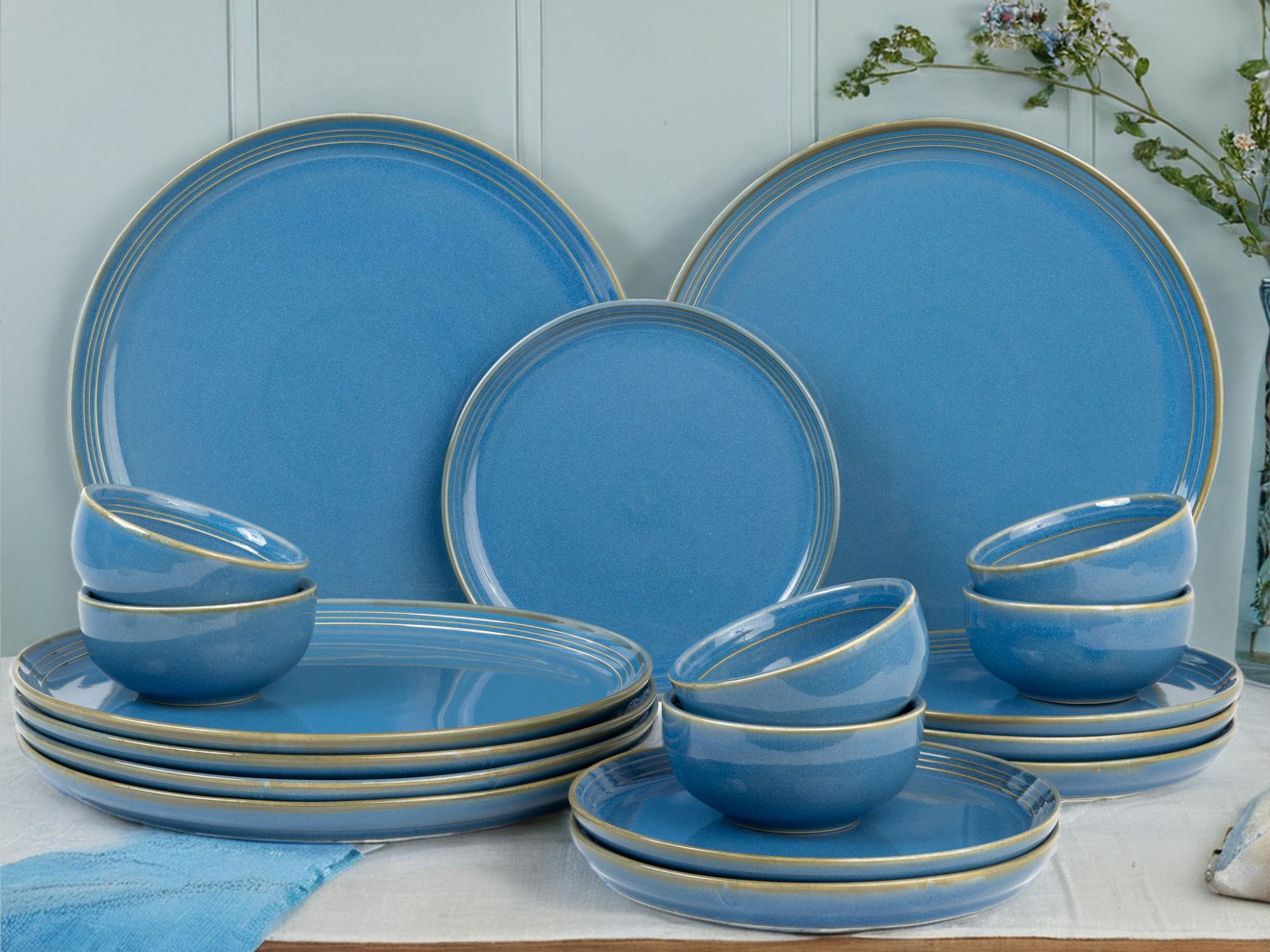 Mid Blue Premium Porcelain Dinner Set Of 18 Pcs