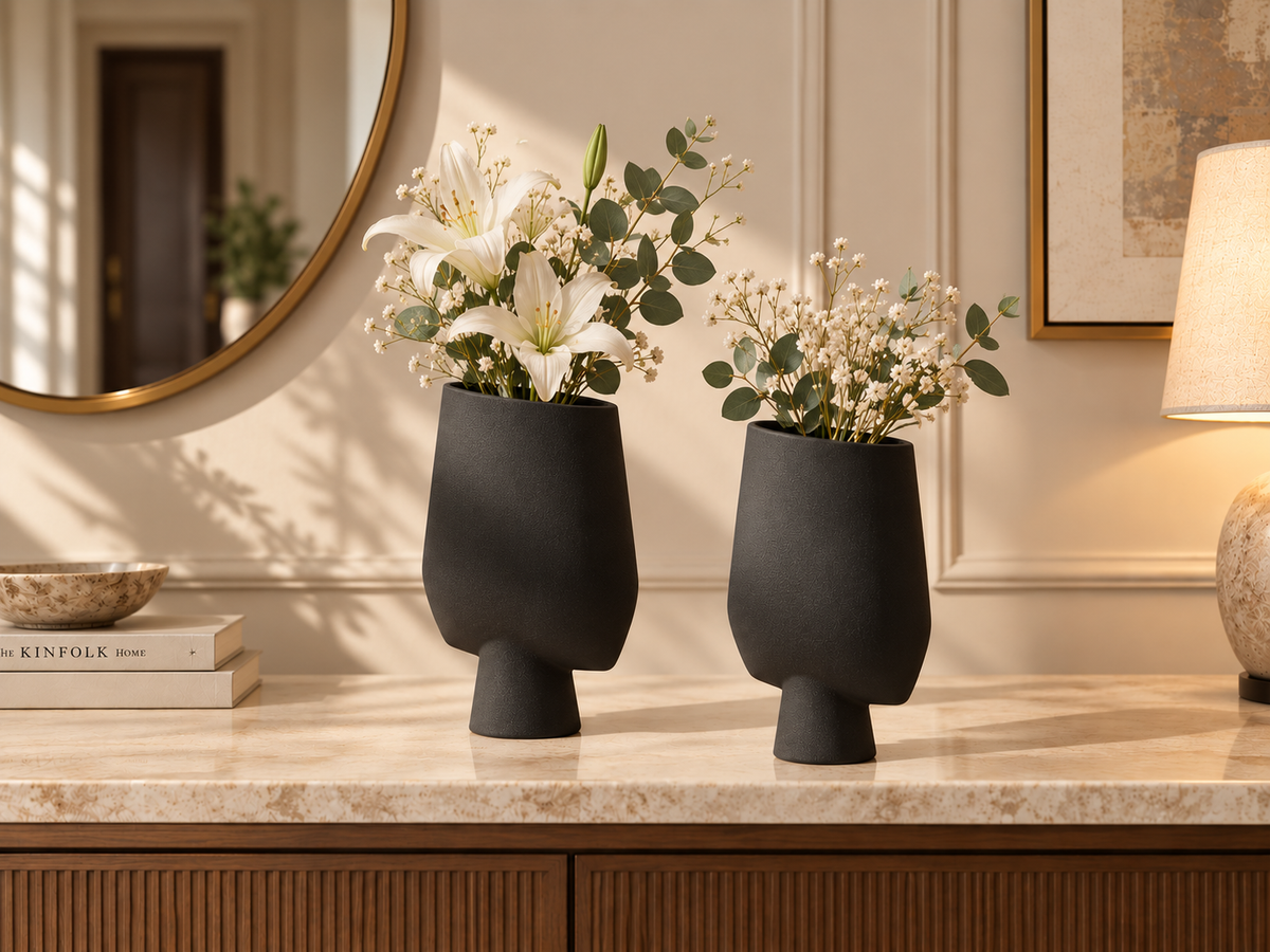 Avani Black Vase